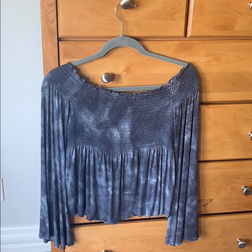 American Eagle off the shoulder top